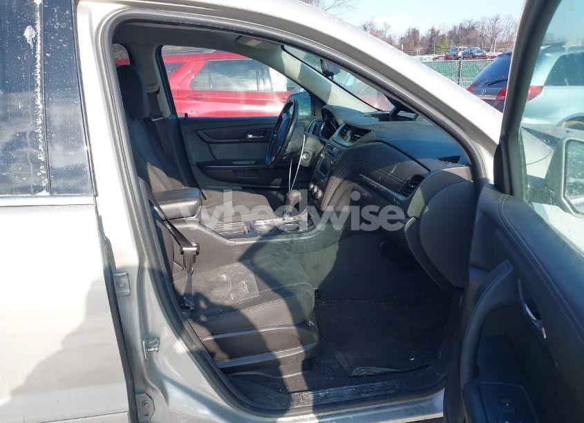 Photo 5 of 2017 Chevrolet Traverse 1LT (VIN 1GNKVGKD7HJ215195)