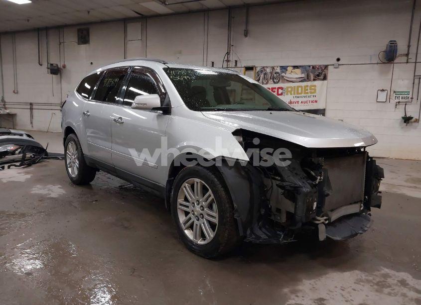 2013 Chevrolet Traverse 1LT (VIN 1GNKVGKD8DJ107615) main photo