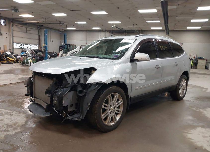 Photo 2 of 2013 Chevrolet Traverse 1LT (VIN 1GNKVGKD8DJ107615)