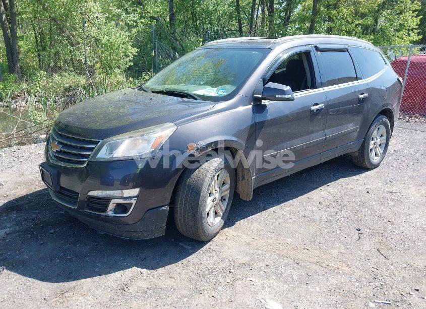 Photo 2 of 2013 Chevrolet Traverse 1LT (VIN 1GNKVGKD8DJ118341)