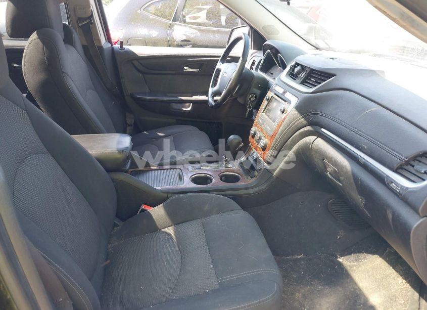 Photo 5 of 2013 Chevrolet Traverse 1LT (VIN 1GNKVGKD8DJ118341)