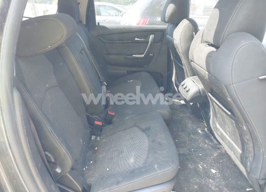 Photo 8 of 2013 Chevrolet Traverse 1LT (VIN 1GNKVGKD8DJ118341)