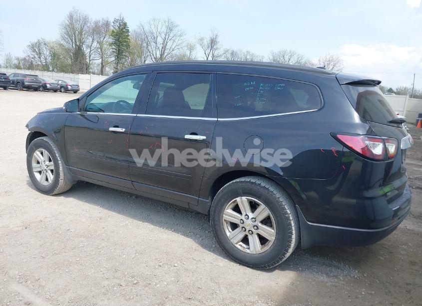 Photo 3 of 2013 Chevrolet Traverse 1LT (VIN 1GNKVGKD8DJ135110)