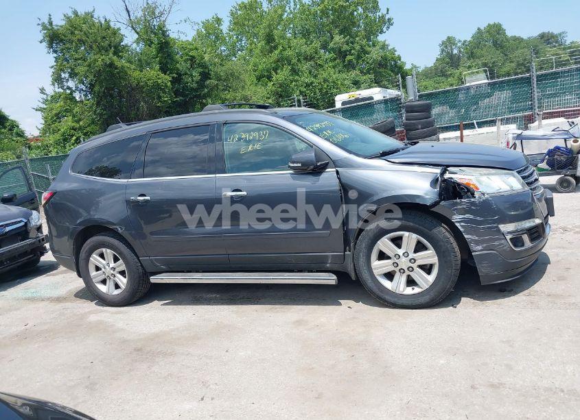 Photo 13 of 2014 Chevrolet Traverse 1LT (VIN 1GNKVGKD8EJ184762)