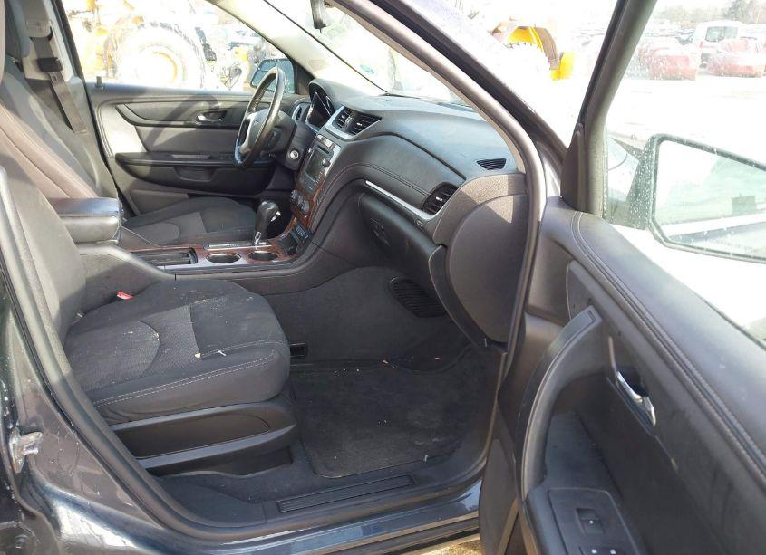 Photo 5 of 2014 Chevrolet Traverse 1LT (VIN 1GNKVGKD8EJ306889)