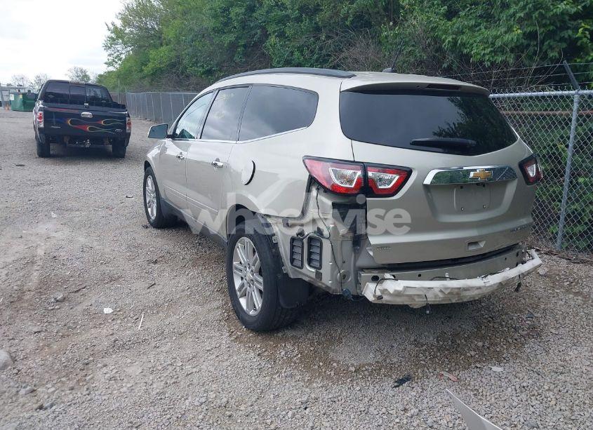 Photo 3 of 2014 Chevrolet Traverse 1LT (VIN 1GNKVGKD8EJ334806)