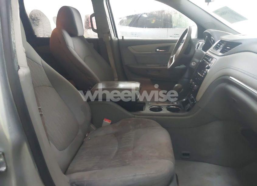 Photo 5 of 2015 Chevrolet Traverse 1LT (VIN 1GNKVGKD8FJ121047)