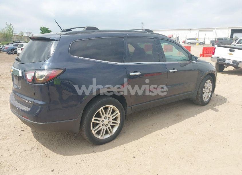 Photo 4 of 2015 Chevrolet Traverse 1LT (VIN 1GNKVGKD8FJ207023)