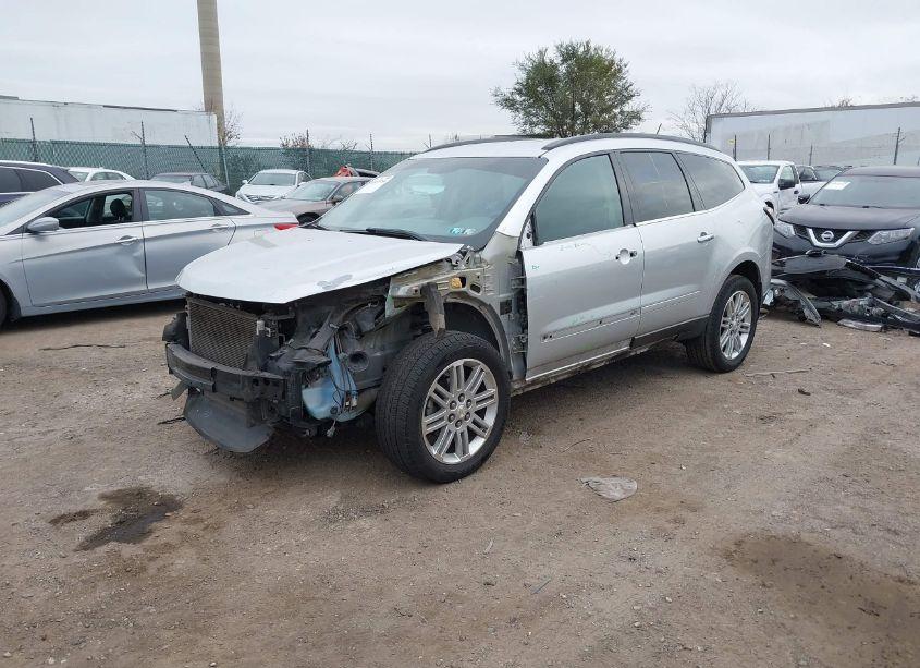 Photo 2 of 2015 Chevrolet Traverse 1LT (VIN 1GNKVGKD8FJ267190)
