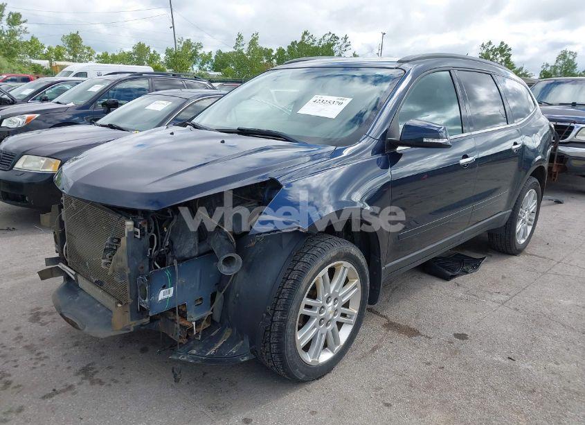 Photo 2 of 2015 Chevrolet Traverse 1LT (VIN 1GNKVGKD8FJ325119)