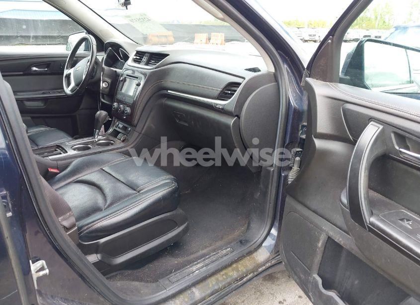 Photo 5 of 2015 Chevrolet Traverse 1LT (VIN 1GNKVGKD8FJ325119)