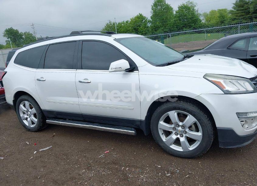 Photo 13 of 2016 Chevrolet Traverse 1LT (VIN 1GNKVGKD8GJ206522)