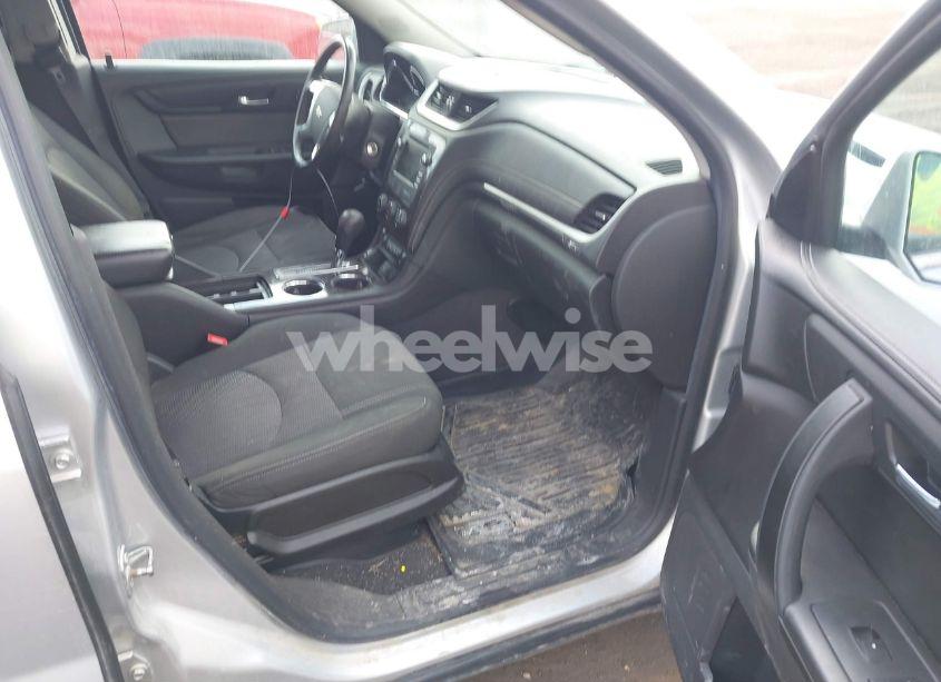 Photo 5 of 2016 Chevrolet Traverse 1LT (VIN 1GNKVGKD8GJ206956)