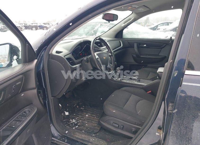 Photo 5 of 2016 Chevrolet Traverse 1LT (VIN 1GNKVGKD8GJ237768)