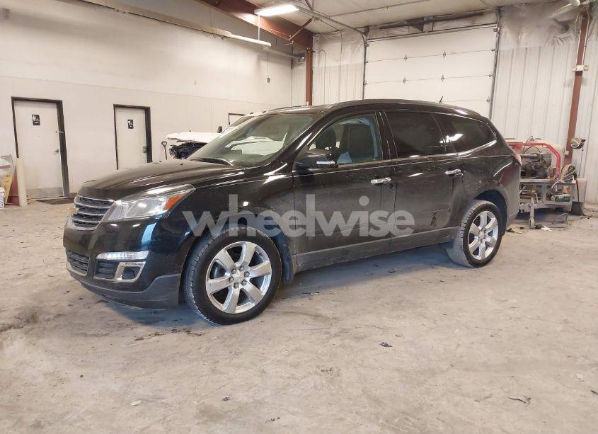 Photo 2 of 2016 Chevrolet Traverse 1LT (VIN 1GNKVGKD8GJ330015)