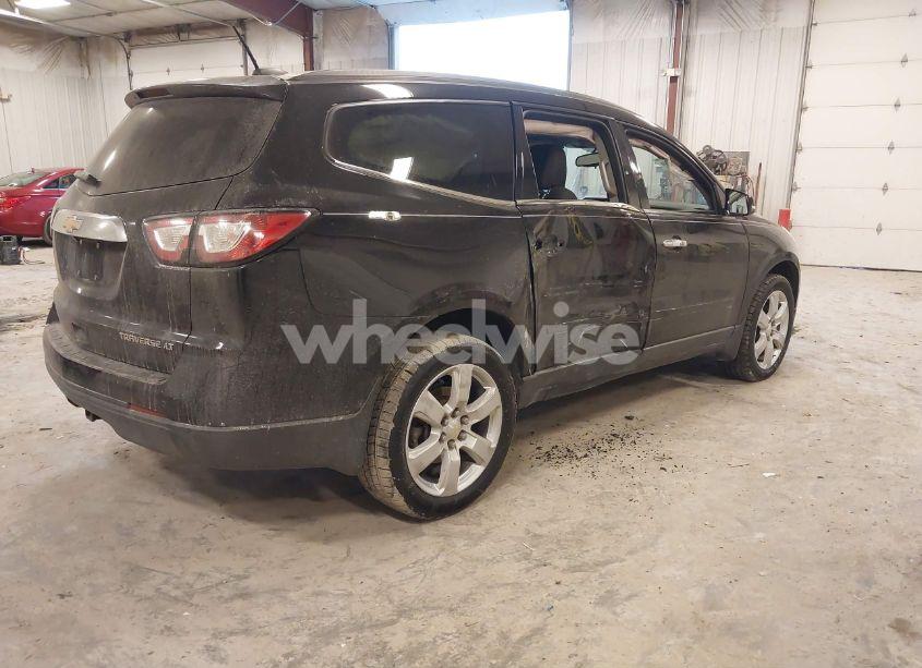 Photo 4 of 2016 Chevrolet Traverse 1LT (VIN 1GNKVGKD8GJ330015)