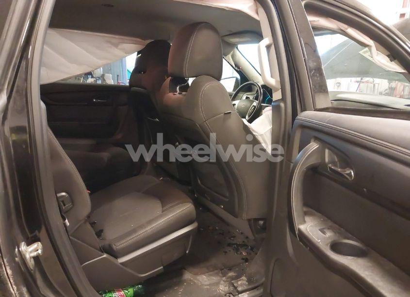 Photo 8 of 2016 Chevrolet Traverse 1LT (VIN 1GNKVGKD8GJ330015)