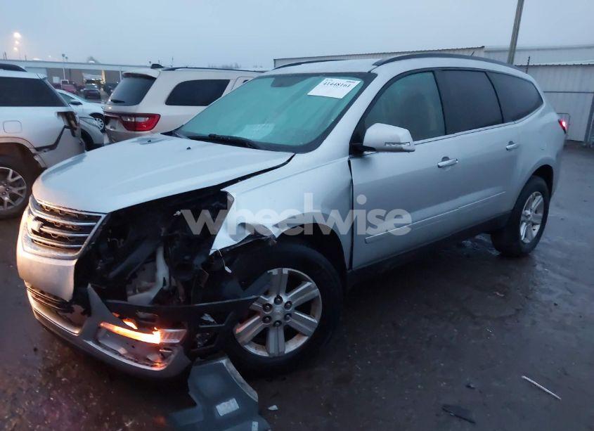 Photo 2 of 2013 Chevrolet Traverse 1LT (VIN 1GNKVGKD9DJ265459)