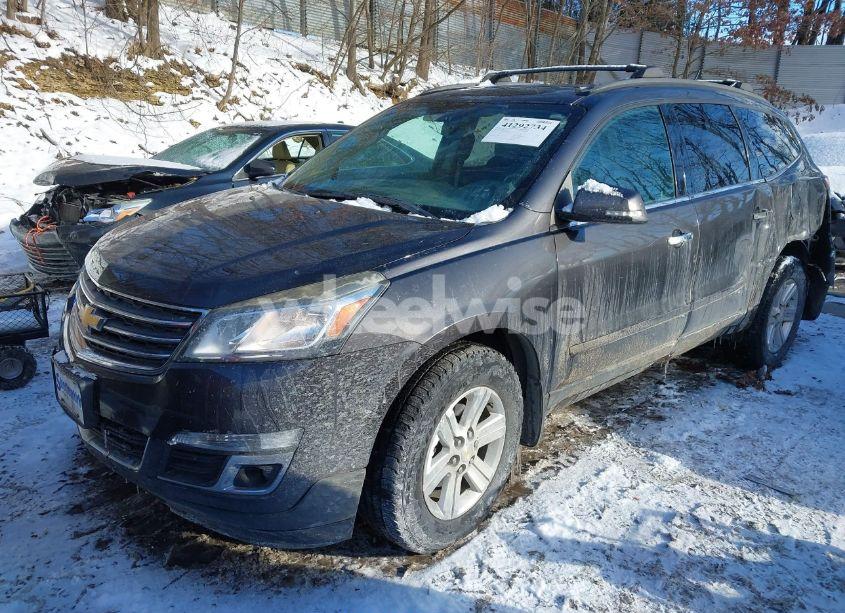 Photo 2 of 2014 Chevrolet Traverse 1LT (VIN 1GNKVGKD9EJ161118)