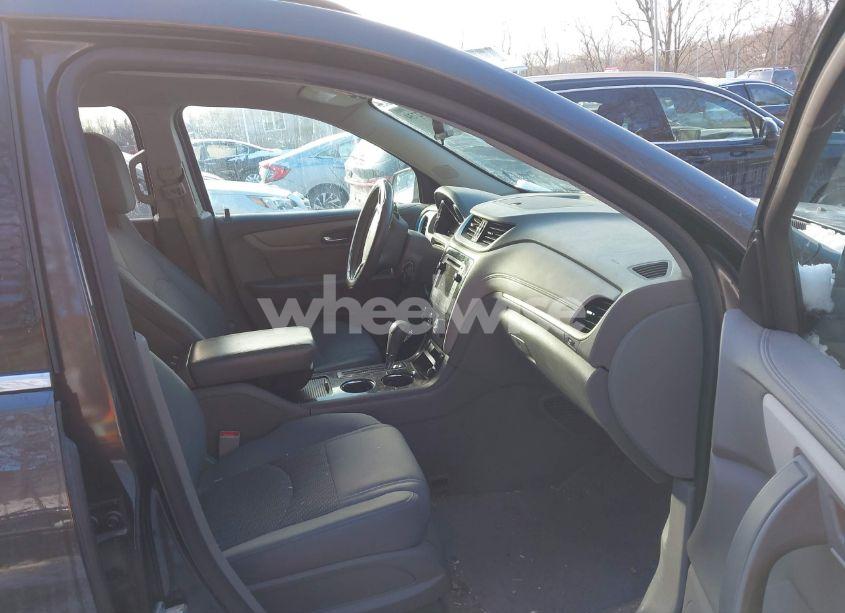 Photo 5 of 2014 Chevrolet Traverse 1LT (VIN 1GNKVGKD9EJ161118)