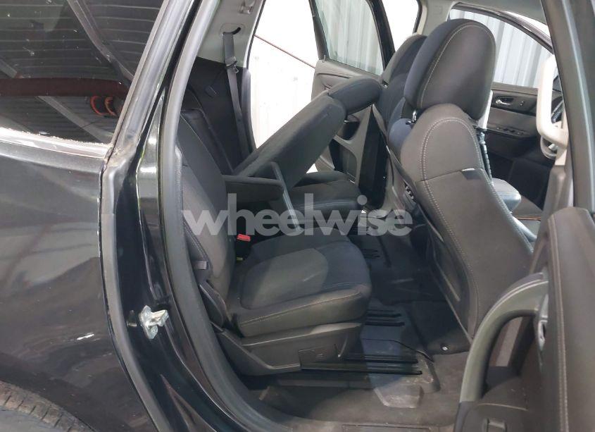 Photo 8 of 2014 Chevrolet Traverse 1LT (VIN 1GNKVGKD9EJ229658)