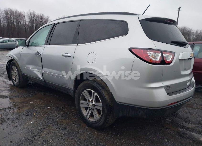 Photo 3 of 2015 Chevrolet Traverse 1LT (VIN 1GNKVGKD9FJ286413)