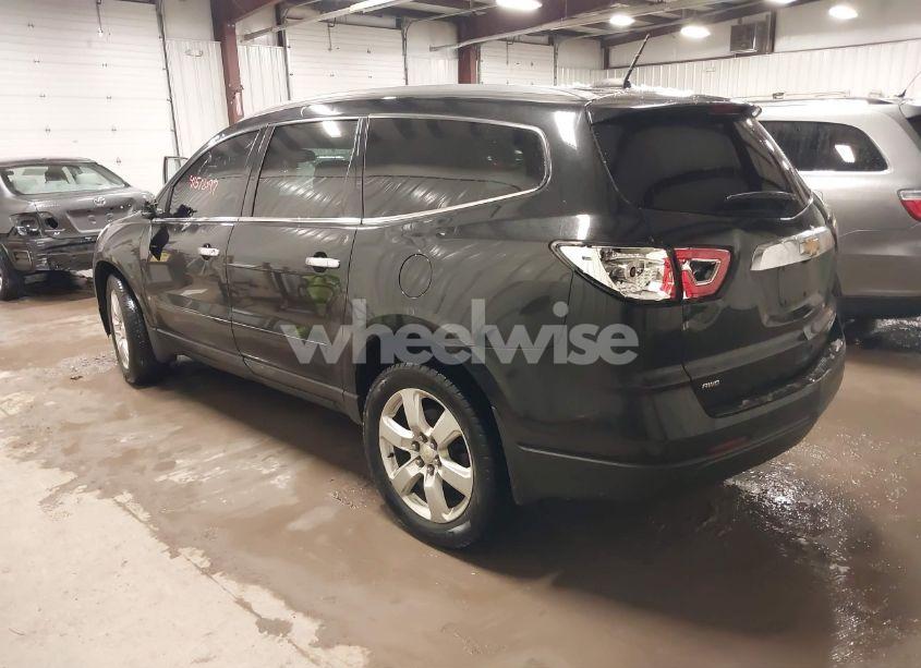 Photo 3 of 2016 Chevrolet Traverse 1LT (VIN 1GNKVGKD9GJ118398)