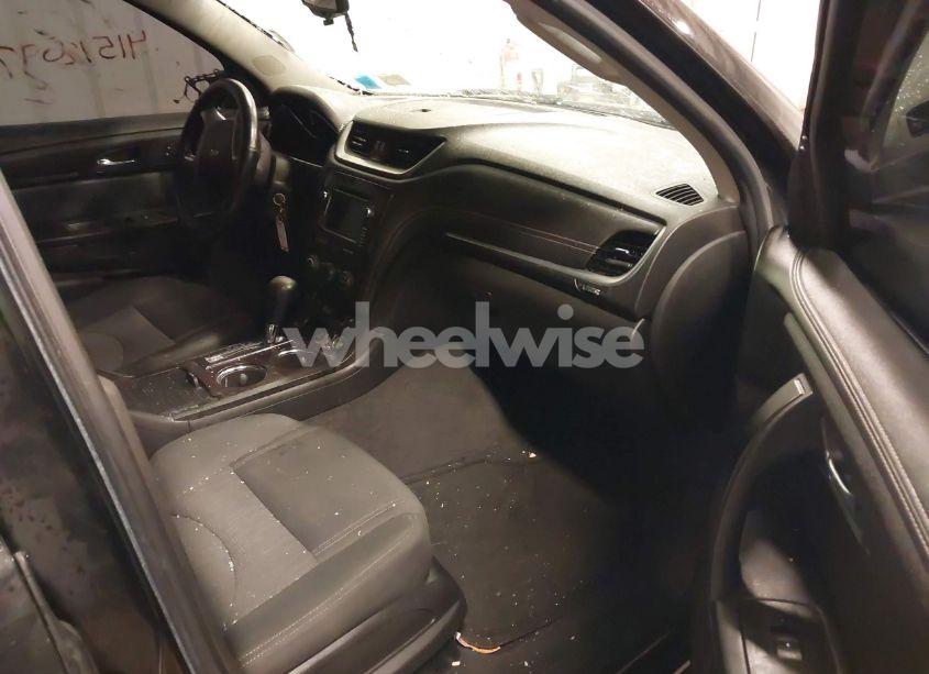 Photo 5 of 2016 Chevrolet Traverse 1LT (VIN 1GNKVGKD9GJ118398)