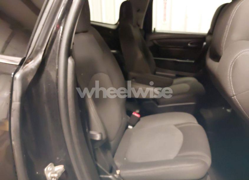 Photo 8 of 2016 Chevrolet Traverse 1LT (VIN 1GNKVGKD9GJ118398)