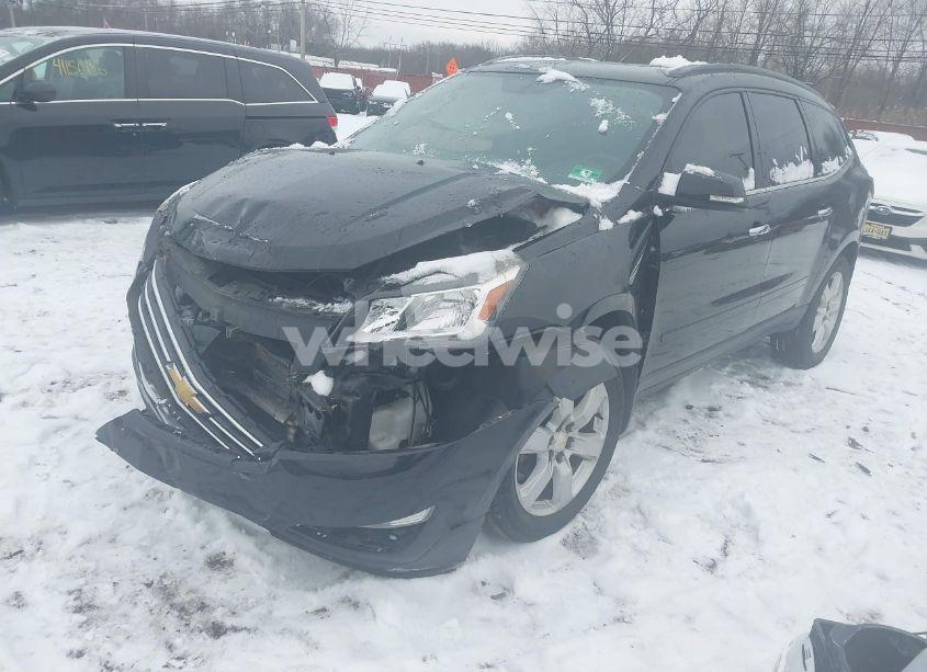 Photo 2 of 2017 Chevrolet Traverse 1LT (VIN 1GNKVGKD9HJ128379)