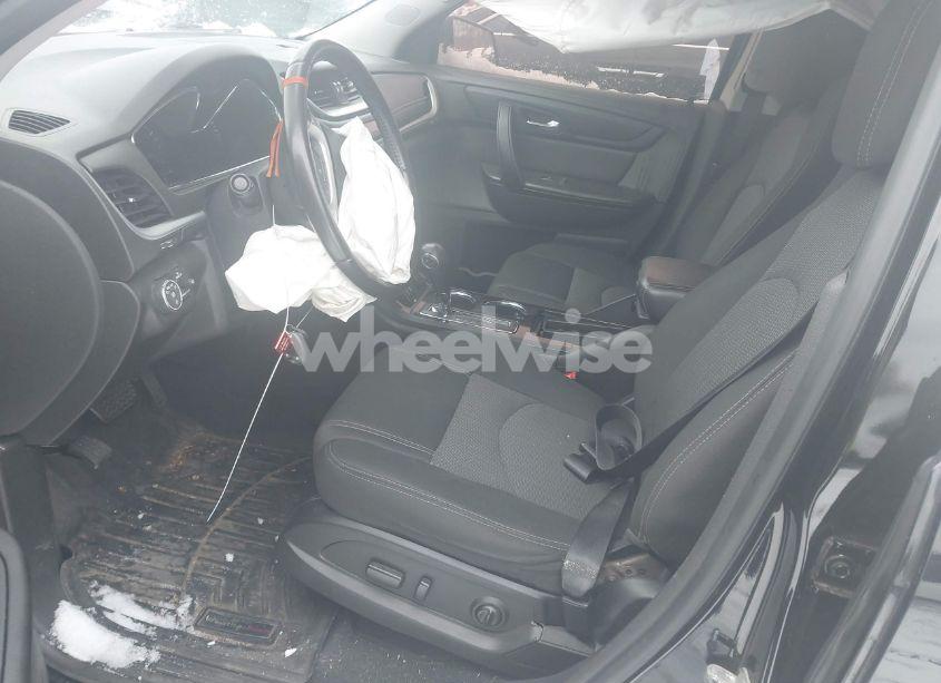 Photo 5 of 2017 Chevrolet Traverse 1LT (VIN 1GNKVGKD9HJ128379)