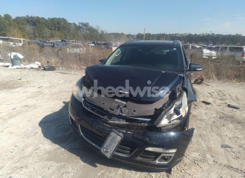 Photo 6 of 2017 Chevrolet Traverse 1LT (VIN 1GNKVGKD9HJ143061)