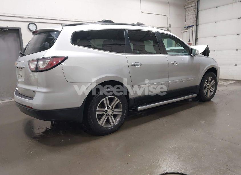 Photo 4 of 2017 Chevrolet Traverse 1LT (VIN 1GNKVGKD9HJ218602)