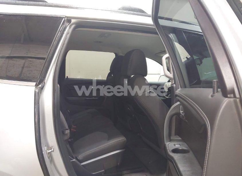 Photo 8 of 2017 Chevrolet Traverse 1LT (VIN 1GNKVGKD9HJ218602)