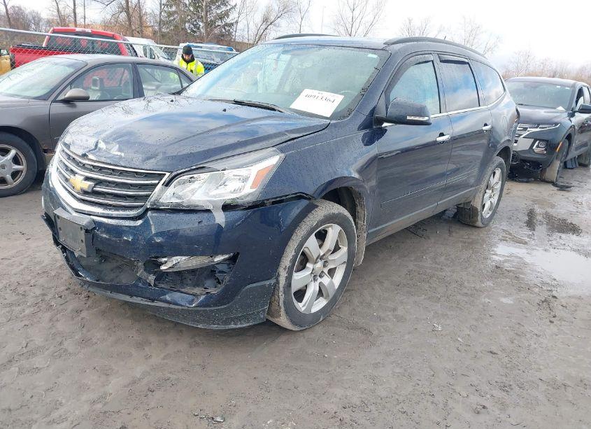 Photo 2 of 2017 Chevrolet Traverse 1LT (VIN 1GNKVGKD9HJ256914)
