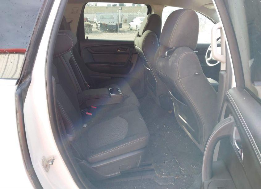 Photo 8 of 2013 Chevrolet Traverse 1LT (VIN 1GNKVGKDXDJ197446)