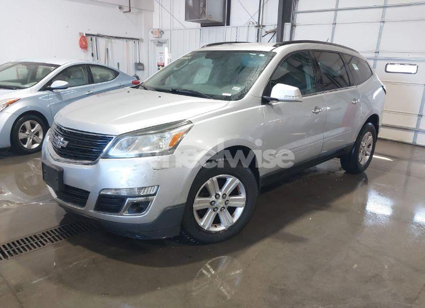 Photo 2 of 2013 Chevrolet Traverse 1LT (VIN 1GNKVGKDXDJ219140)