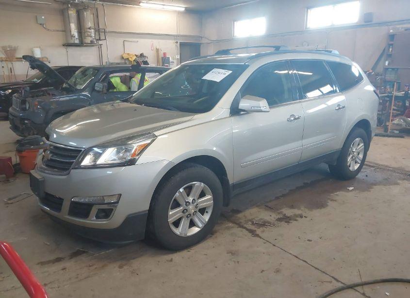 Photo 2 of 2013 Chevrolet Traverse 1LT (VIN 1GNKVGKDXDJ236410)