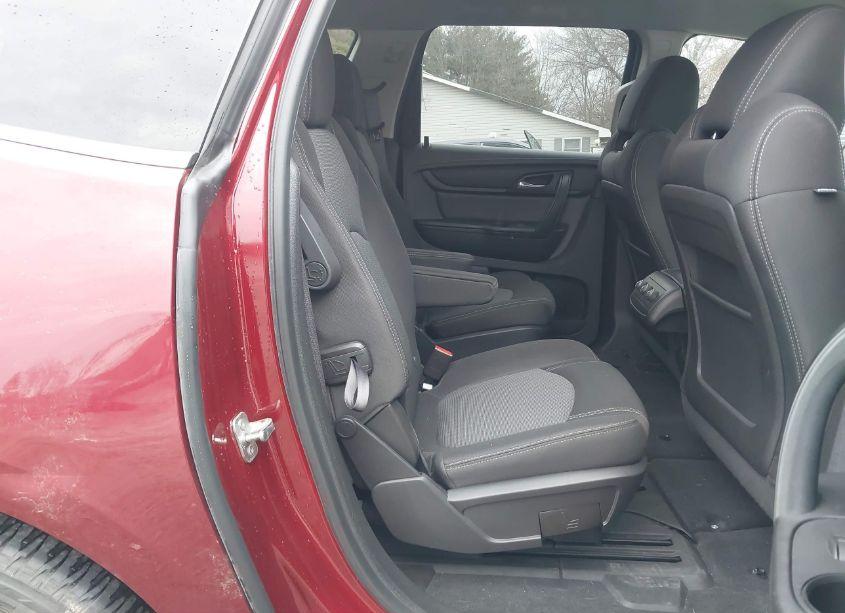 Photo 8 of 2015 Chevrolet Traverse 1LT (VIN 1GNKVGKDXFJ346053)
