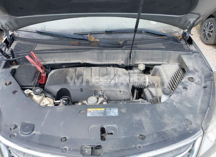 Photo 10 of 2015 Chevrolet Traverse 1LT (VIN 1GNKVGKDXFJ388478)