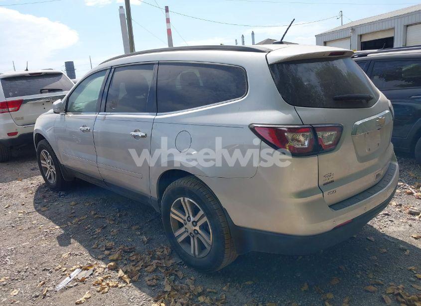 Photo 3 of 2015 Chevrolet Traverse 1LT (VIN 1GNKVGKDXFJ388478)