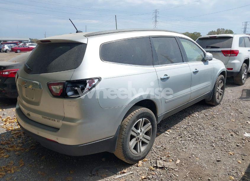 Photo 4 of 2015 Chevrolet Traverse 1LT (VIN 1GNKVGKDXFJ388478)