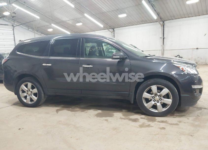 Photo 13 of 2016 Chevrolet Traverse 1LT (VIN 1GNKVGKDXGJ207316)