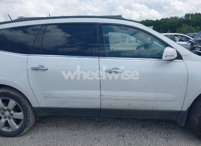 Photo 13 of 2016 Chevrolet Traverse 1LT (VIN 1GNKVGKDXGJ280962)