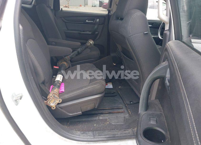 Photo 8 of 2016 Chevrolet Traverse 1LT (VIN 1GNKVGKDXGJ280962)