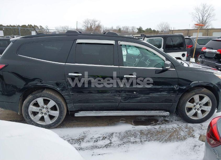 Photo 6 of 2016 Chevrolet Traverse 1LT (VIN 1GNKVGKDXGJ339394)