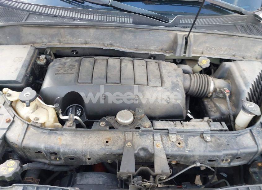 Photo 10 of 2014 Chevrolet Traverse 2LT (VIN 1GNKVHKD0EJ111990)