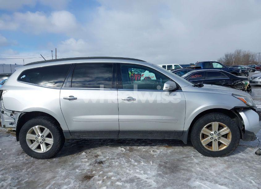 Photo 13 of 2014 Chevrolet Traverse 2LT (VIN 1GNKVHKD0EJ111990)