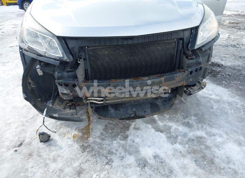 Photo 6 of 2014 Chevrolet Traverse 2LT (VIN 1GNKVHKD0EJ111990)