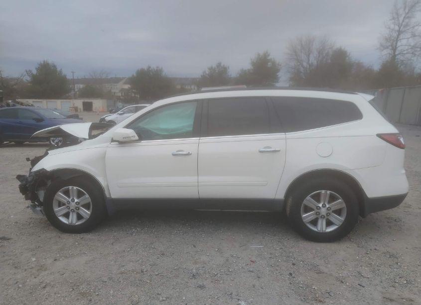 Photo 14 of 2014 Chevrolet Traverse 2LT (VIN 1GNKVHKD0EJ331775)